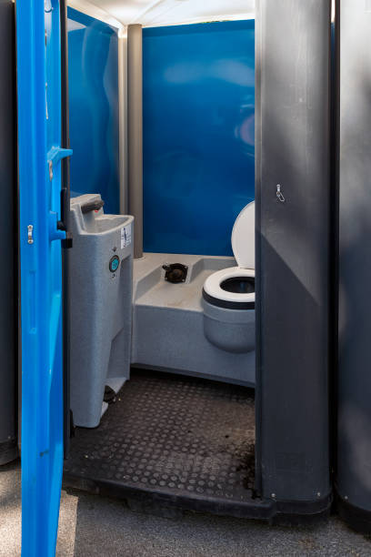 Best Porta potty rental near me  in Big Lake, MN
